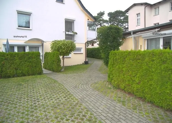 Strandnahe Heringsdorf (Usedom)